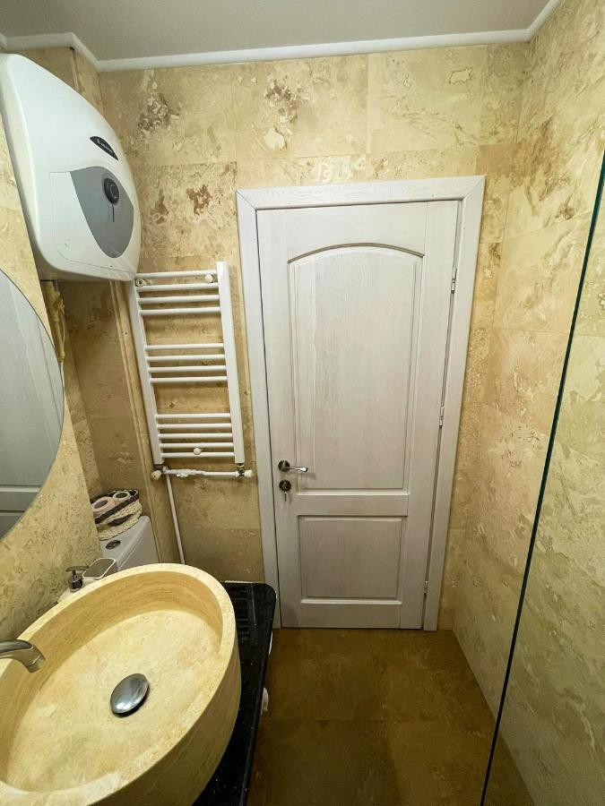 בוקרשט Tudor'S Apartment מראה חיצוני תמונה