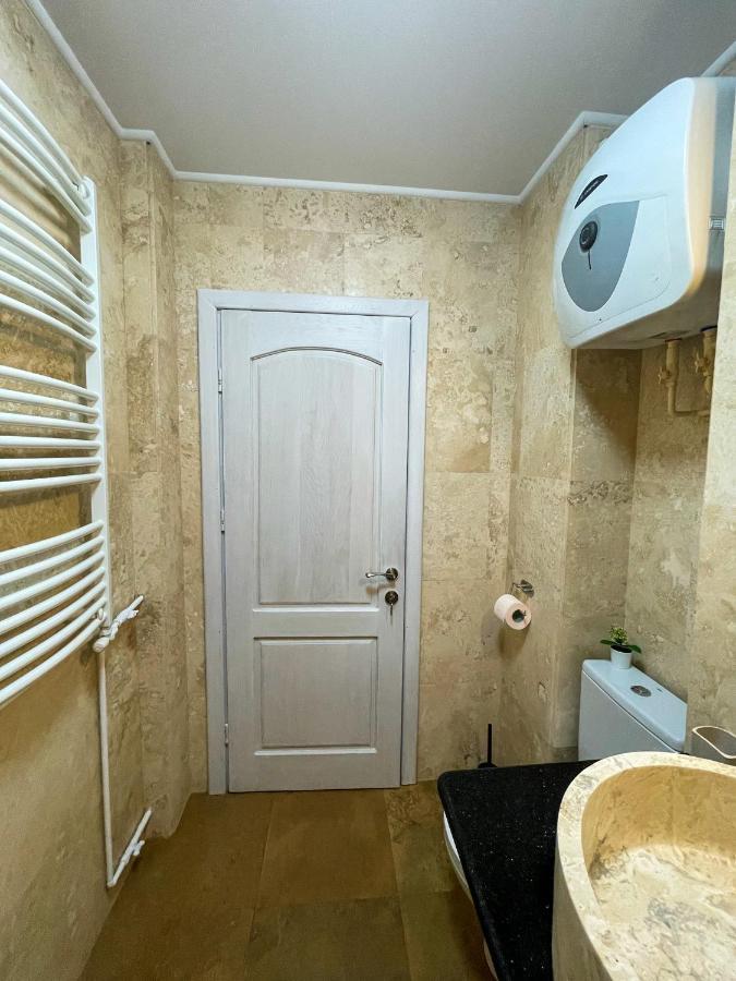 בוקרשט Tudor'S Apartment מראה חיצוני תמונה